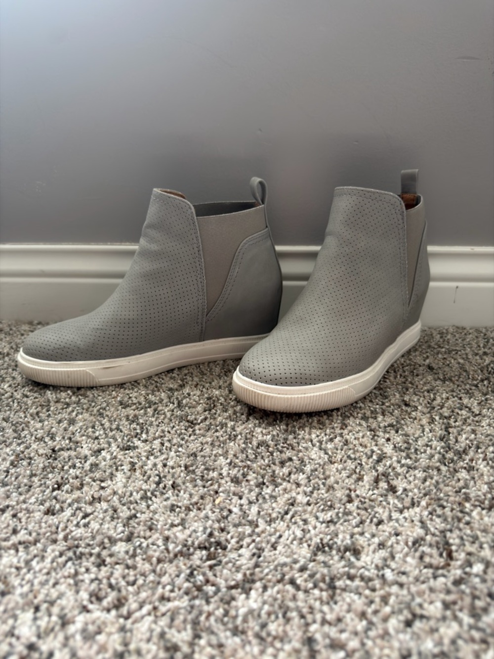 Dolce Vita Kimber Perforated Wedge Sneaker - Gray - Picture 2 of 4